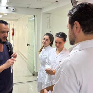 Alunas de Enfermagem promovem ação de conscientização sobre Sepse