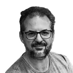 ROBERTO R. GAMBARATO